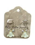 Golden Delicate Lucite Flower & Pearl Hoop Earrings - Image 14
